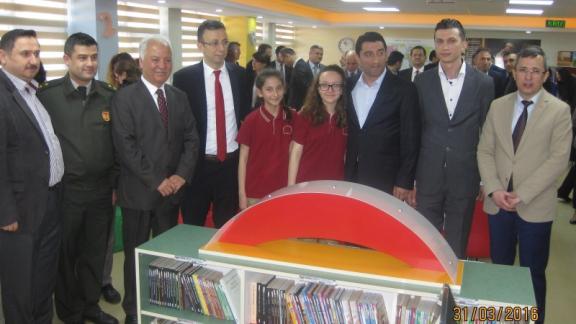 Kütüphaneler  Haftasında İlçemizde Z-KÜTÜPHANE Açılışı Gerçekleştirildi.