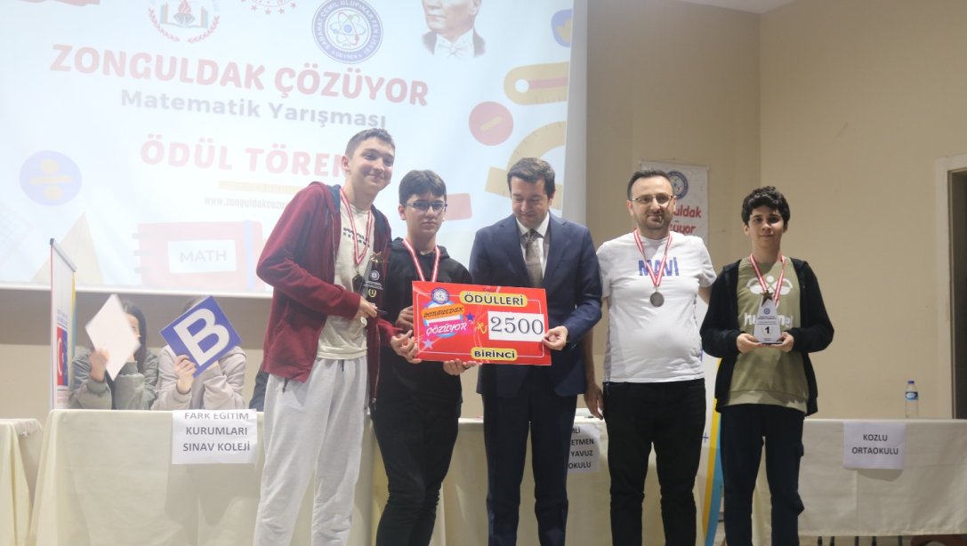Sabahat-Cemil Ulupınar Fen Lisesi Tarafından Zonguldak Genelinde  Düzenlenen Ortaokullar Arası Zonguldak Çözüyor Matematik Yarışması Gerçekleştirildi.
