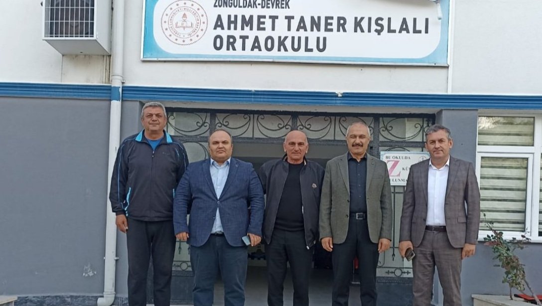 İlçe Milli Eğitim Müdürlüğü yöneticilerimiz Ahmet Taner Kışlalı Ortaokuluna ziyarette bulundular.